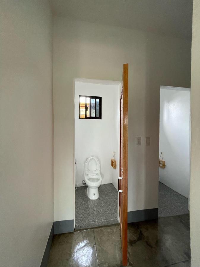 Momo Hostel Moalboal Kültér fotó
